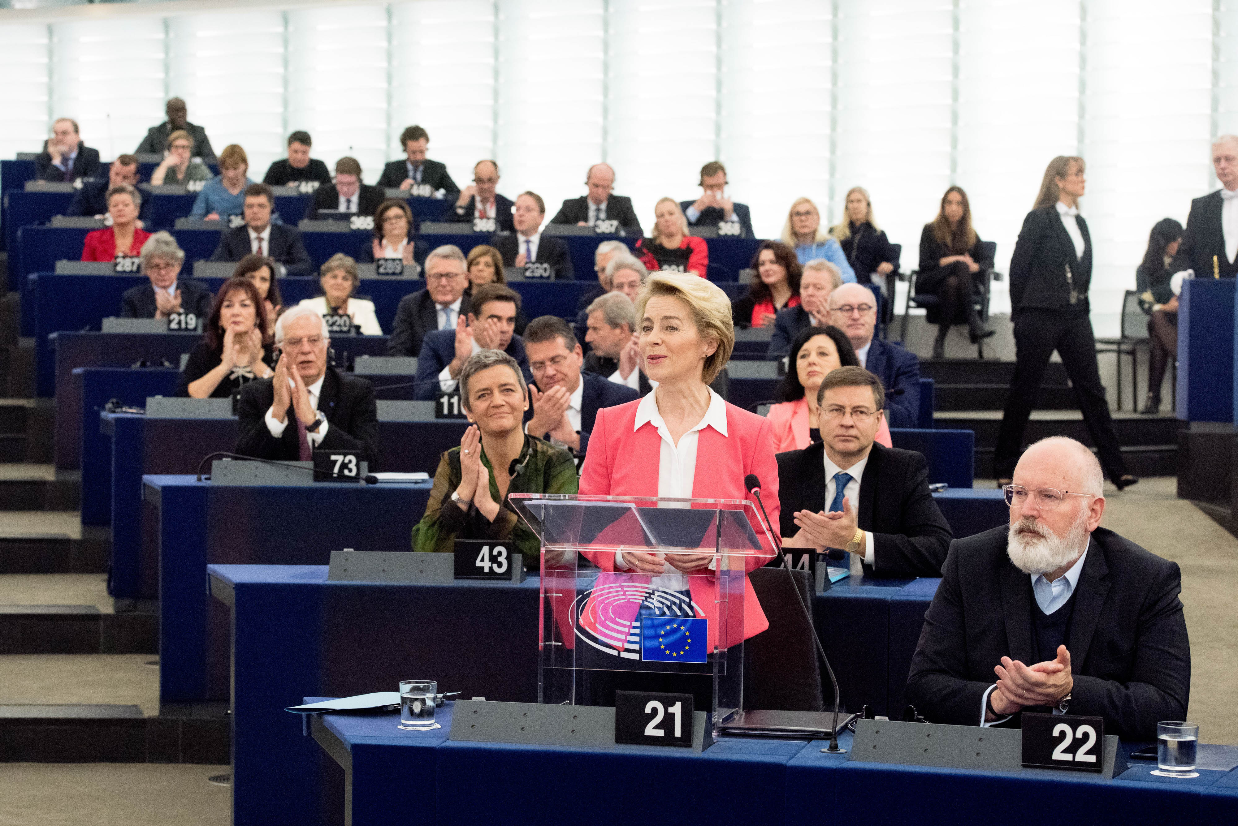 Ursula von der Leyen Presidente eletta della Commissione europea alla sessione plenaria del Parlamento europeo del 27 novembre 2019